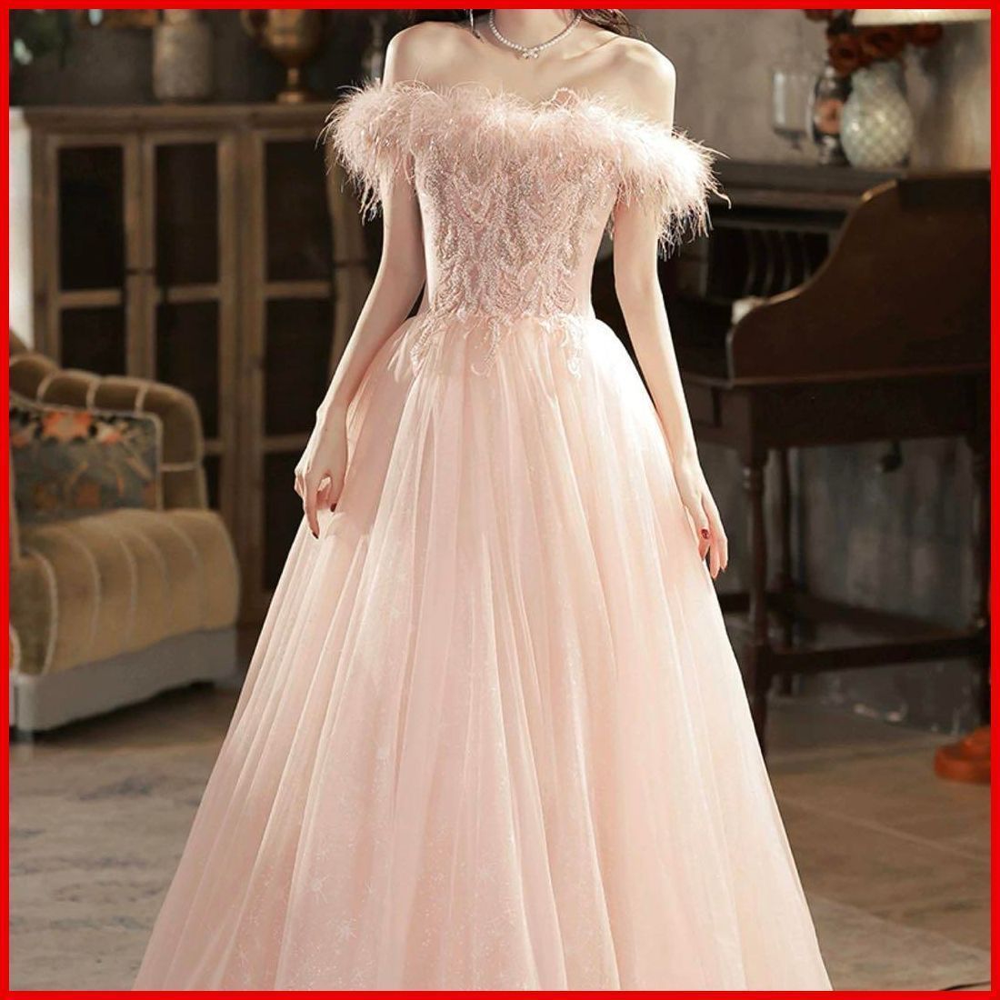 25年 フェザーがゴージャス オフショルイブニングドレス