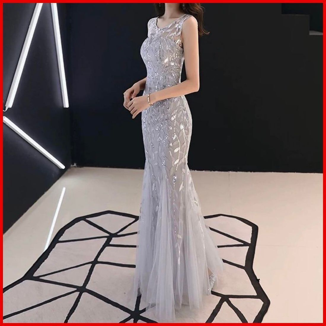 リーフ柄がオシャレなマーメイドイブニングドレス♩.• 25年新作 新品未使用 リーフ柄がオシャレなマーメイドイブニングドレス