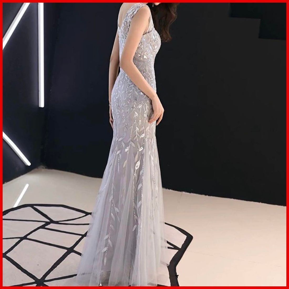 リーフ柄がオシャレなマーメイドイブニングドレス♩.• 25年新作 新品未使用 リーフ柄がオシャレなマーメイドイブニングドレス