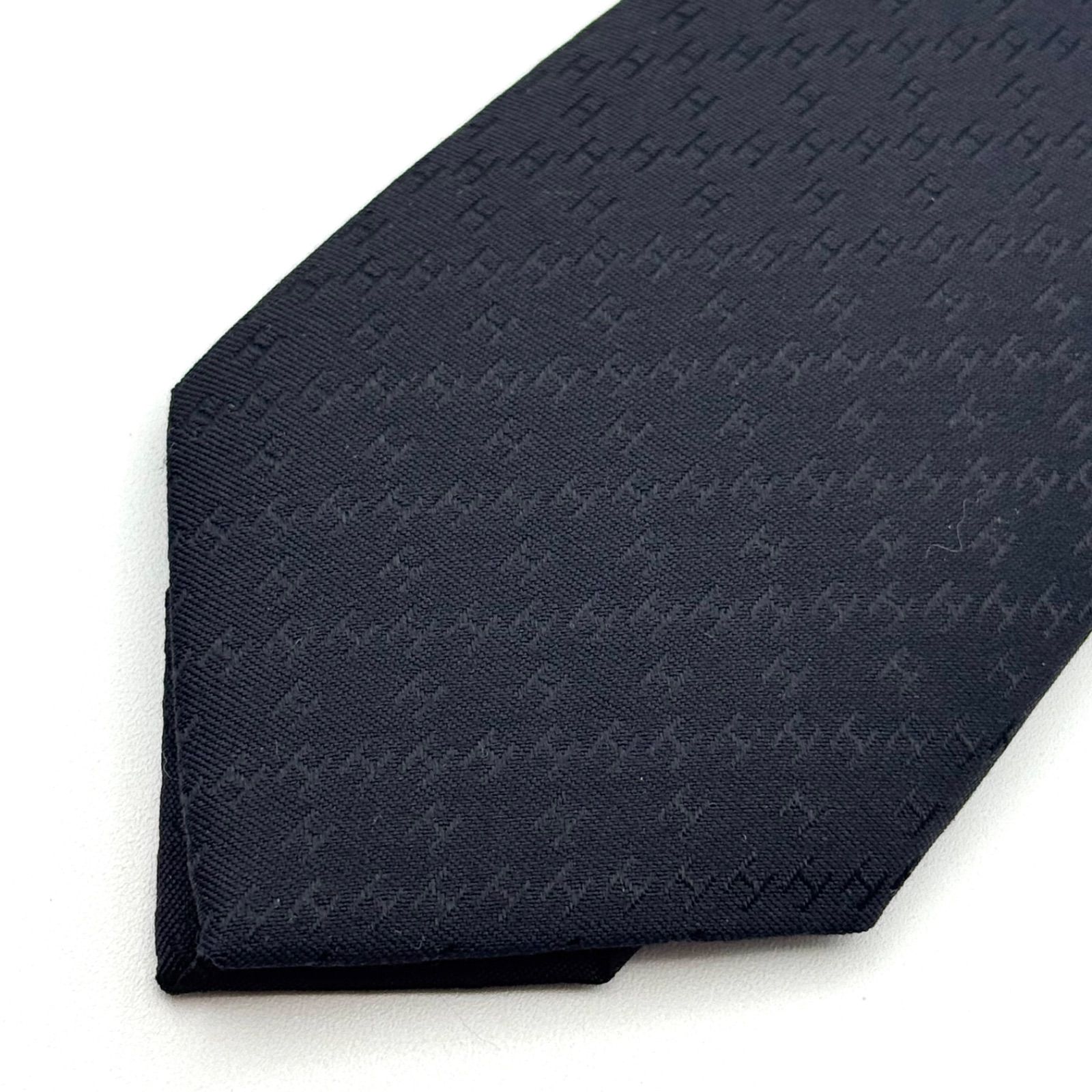 HERMES ファソネ H柄 ジャガード 黒 ネクタイ 117214 - メルカリ