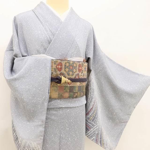 ✾まめ藤✾新品 仕付け糸付き 正絹 着物“幻想となる水しぶきを上げ