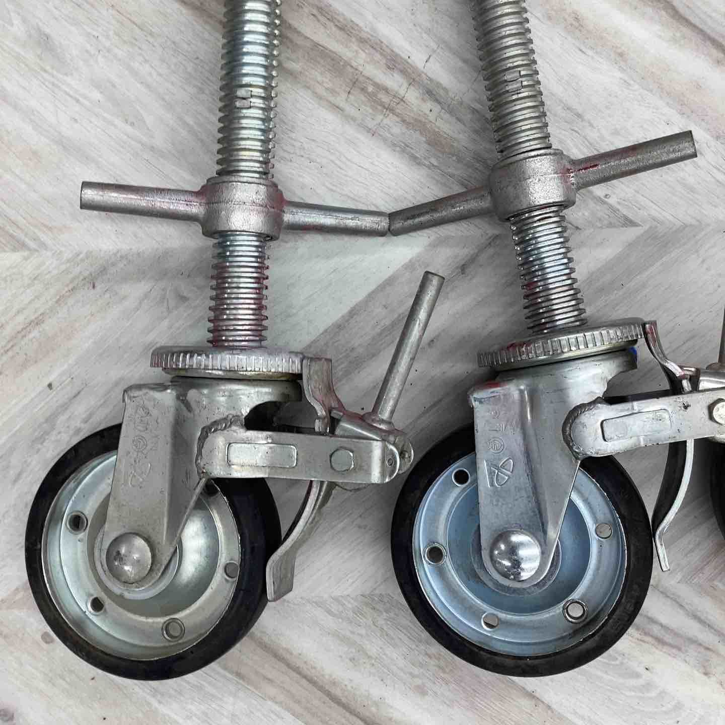  ローリングタワーの脚 車輪4本セット その他 脚立 はしご 足場