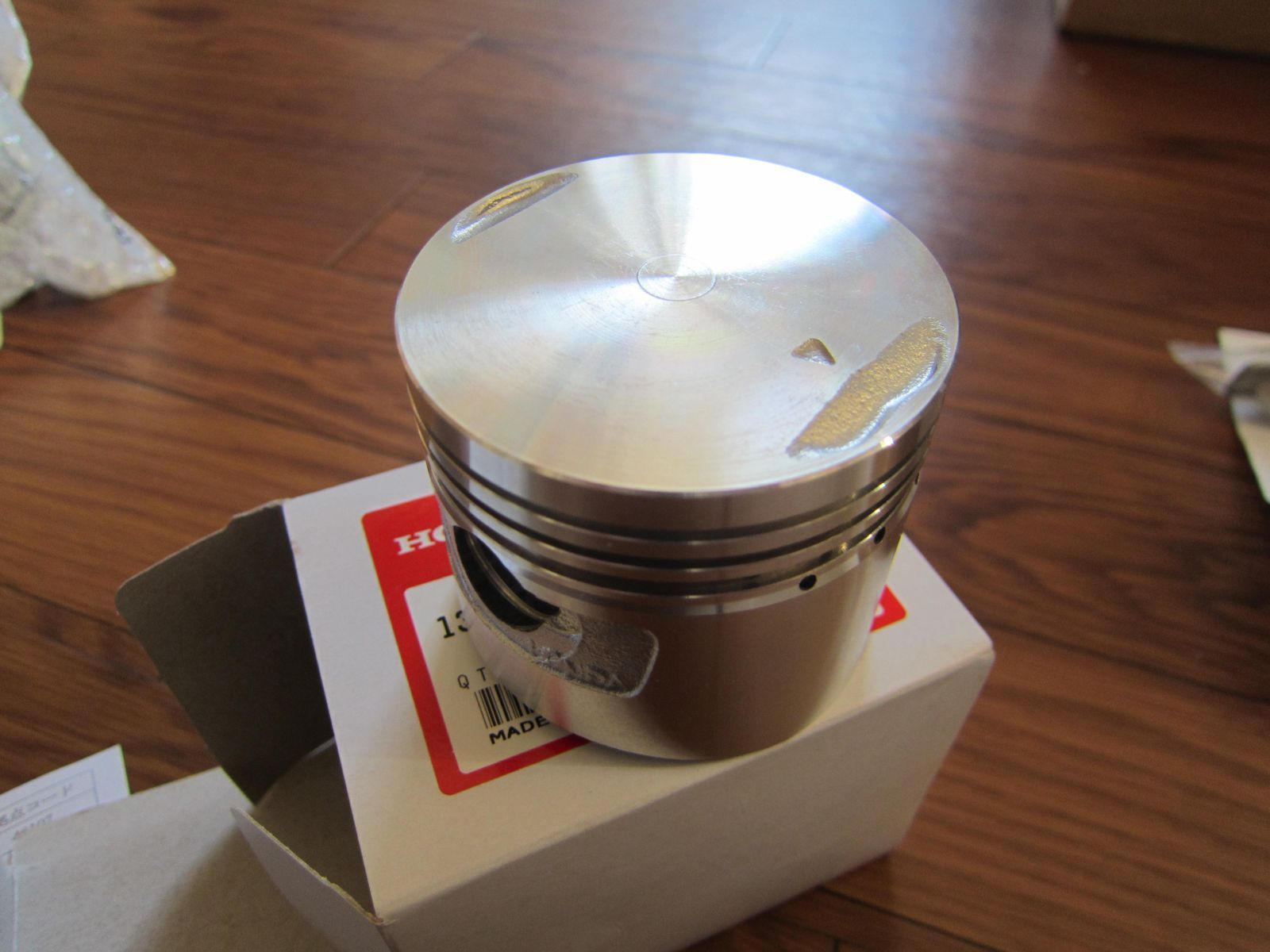 品 旧車 ホンダ純生 旧CB 750 F ピストンSTD