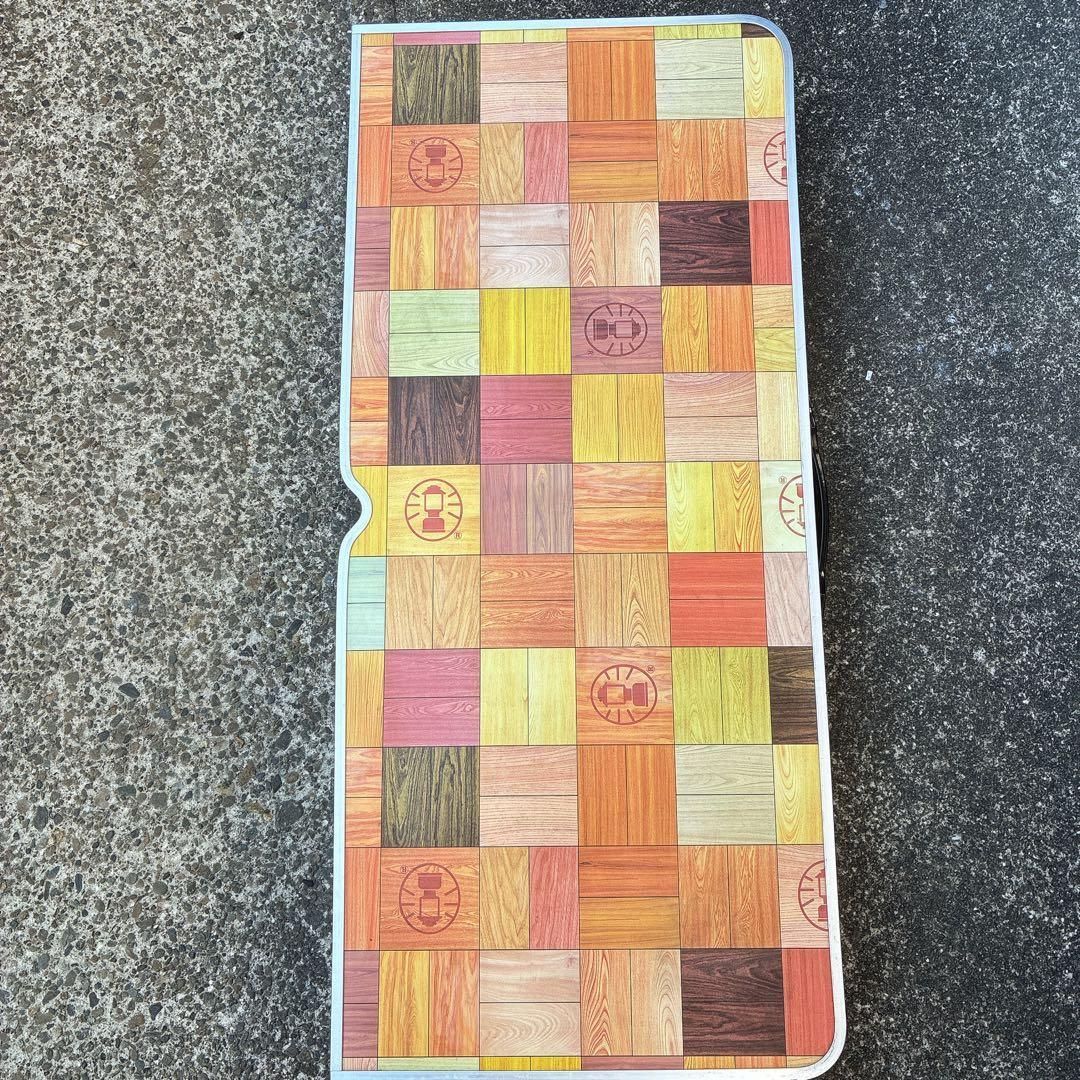 Coleman ナチュラルモザイクTMファミリーリビングセット - メルカリ