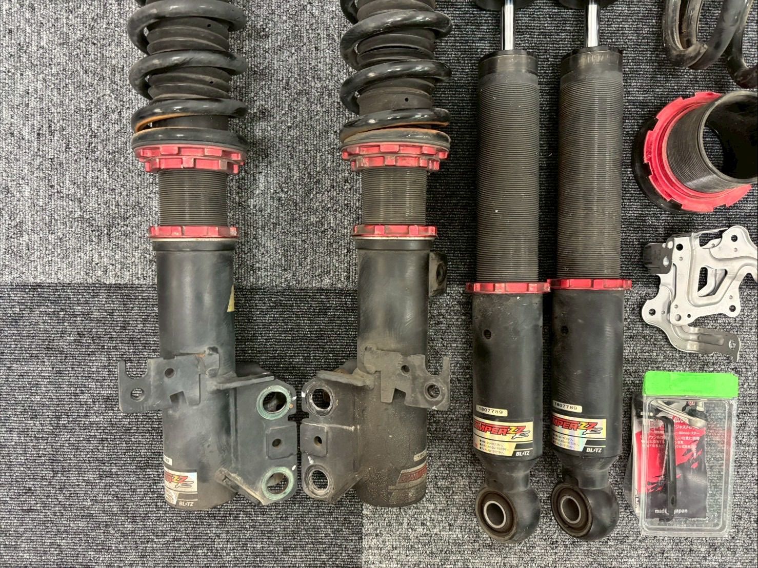 BLITZ(ブリッツ) 車高調キットDAMPER ZZ-R SpecDSC PlusCR-Z ZF1⁄ZF2用 