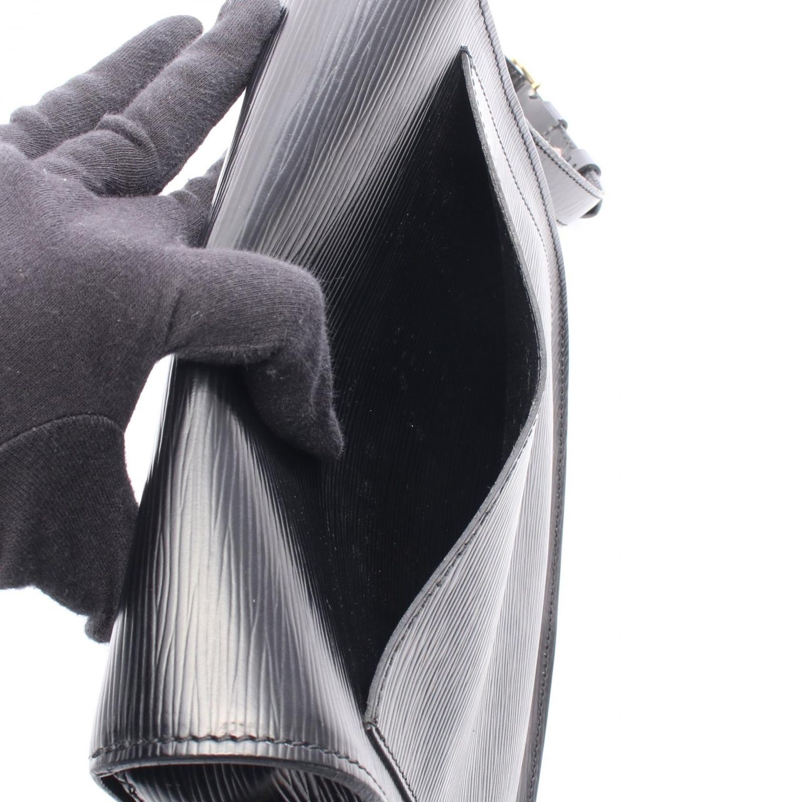 ルイ・ヴィトン LOUIS VUITTON ショルダーバッグ サンクルー エピ