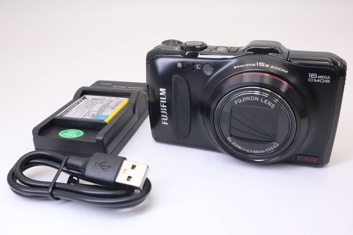 FUJIFILM FINEPIX F550EXR 富士フイルム コンパクトデジタルカメラ