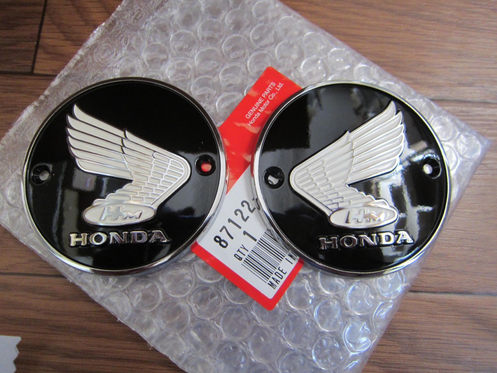 品 旧車 ホンダ純生 黒丸エンブレム ウイング左１右１ CB 72 CL ヤカンタンク 250 350 450 550 650 750好き