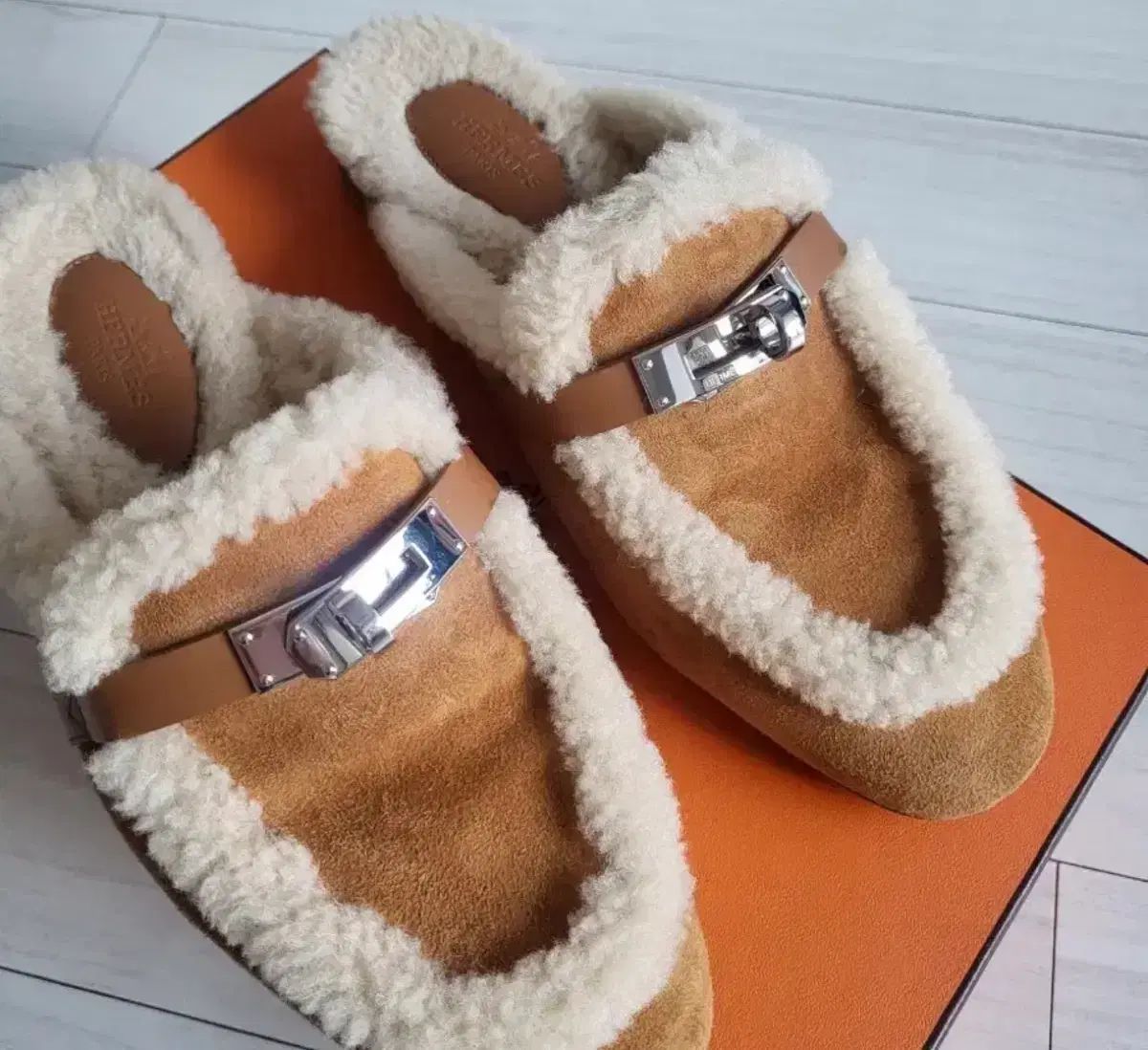 エルメス ミュール ブラウン スウェード シープスキン スリッパ オーズ 36 5