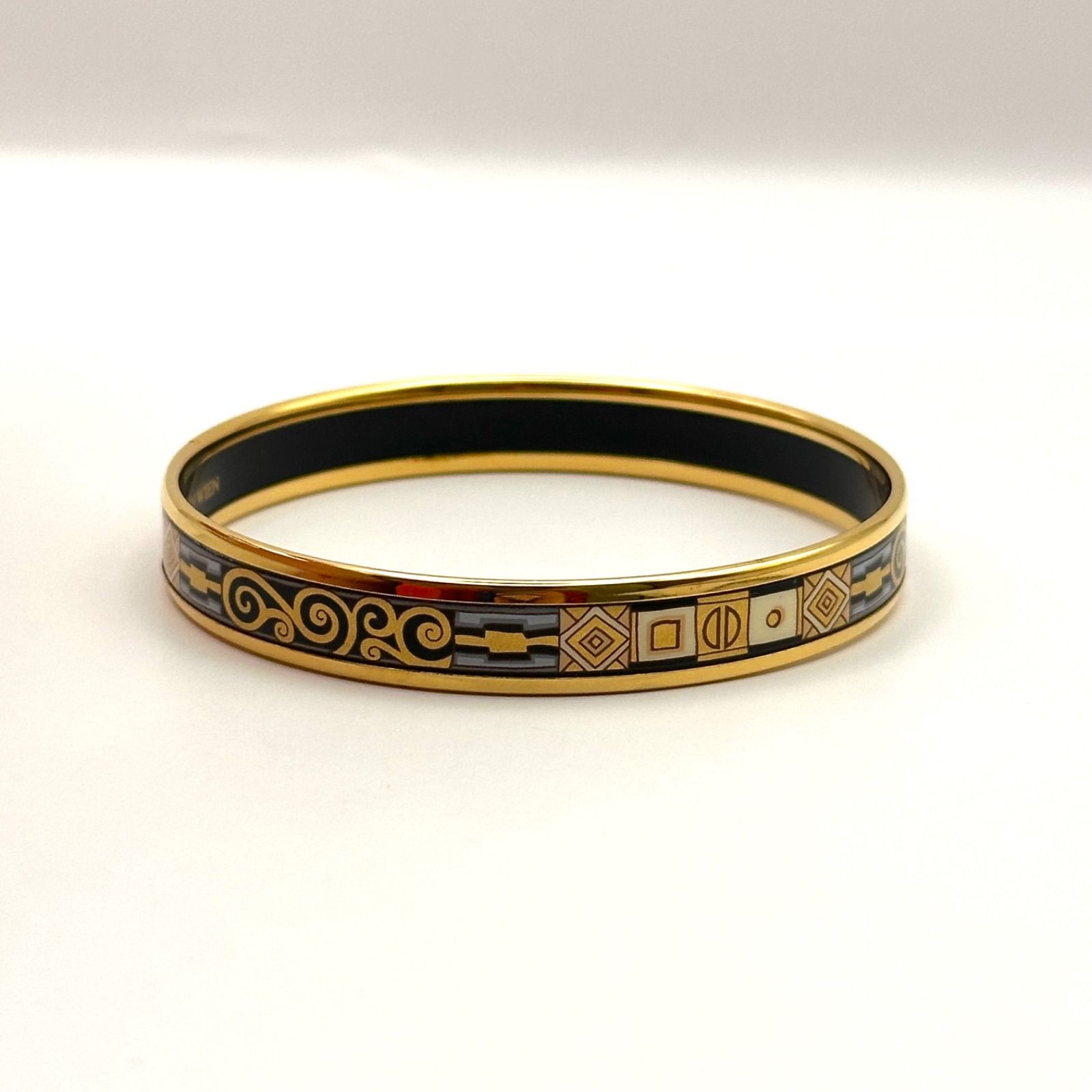 美品】MICHAELA FREY WIEN ミカエラフレイ バングル ゴールドカラー