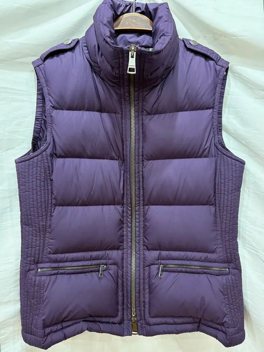 バーバリー レディース ダウン ベスト M|55 サイズ パステルカラー 高級感