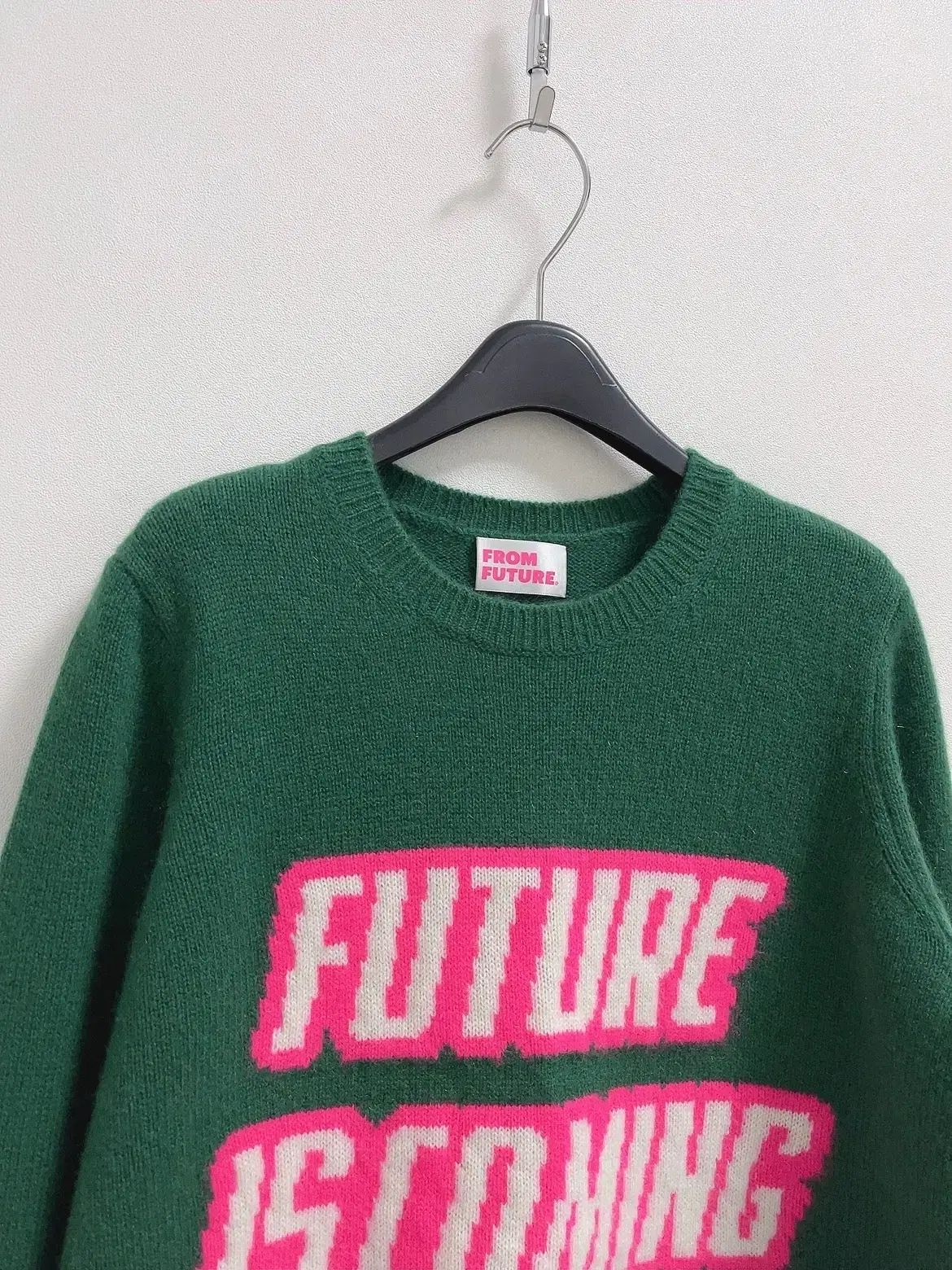 From Hello Future グリーン カシミア ニット