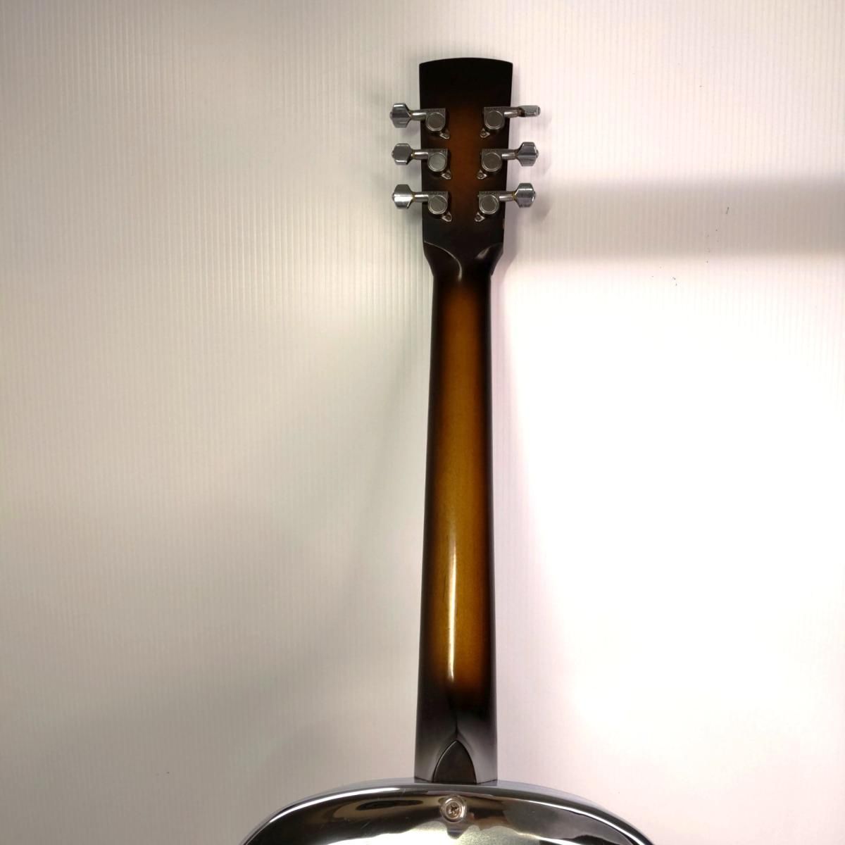 リゾネーターギター