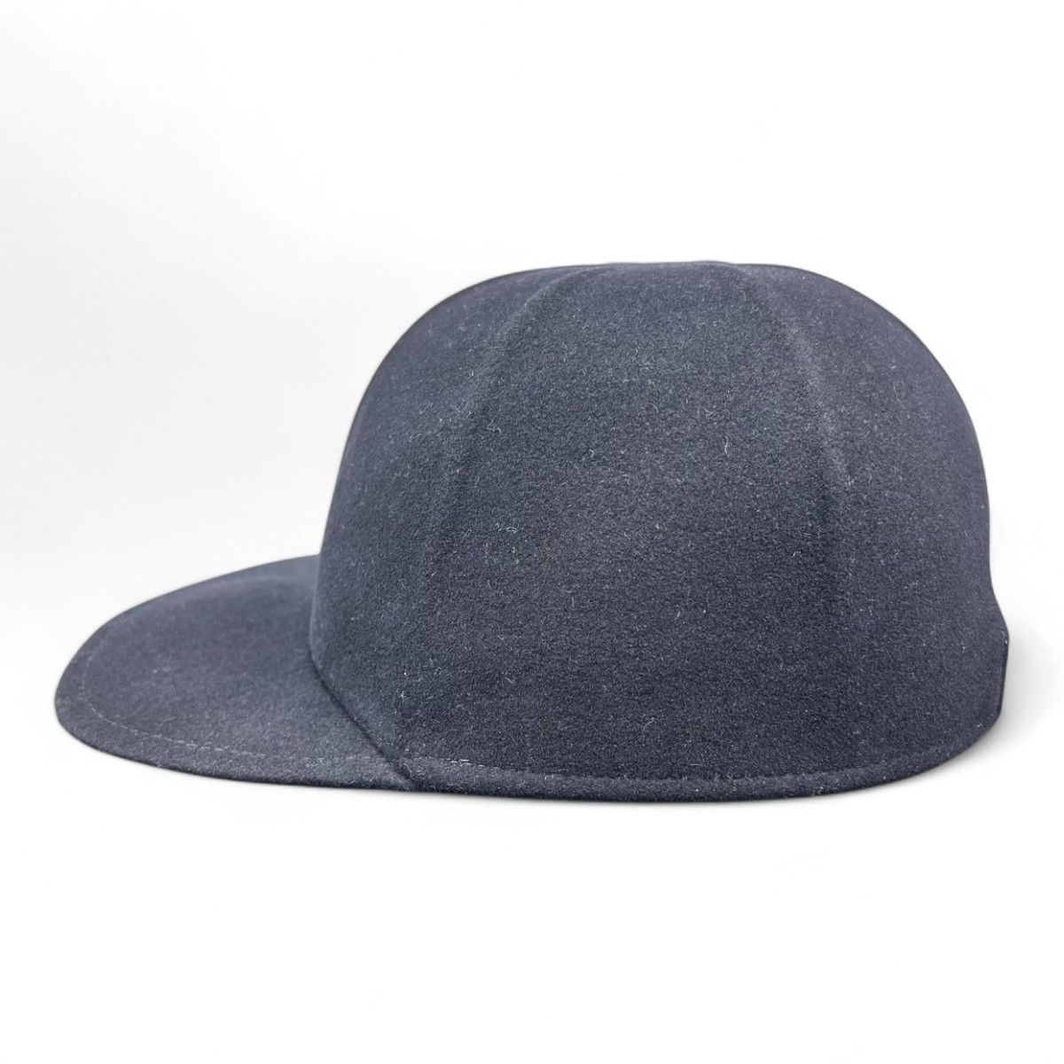 PRADA ネイビー ベースボールキャップ 現行品】極美品 PRADA プラダ フェルト ベースボール キャップ 2HC249