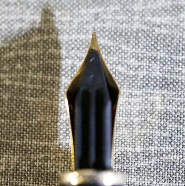  モンブラン 万年筆 １４４ マイスター ボルドー バーガンディ 万年筆 万年筆 インク