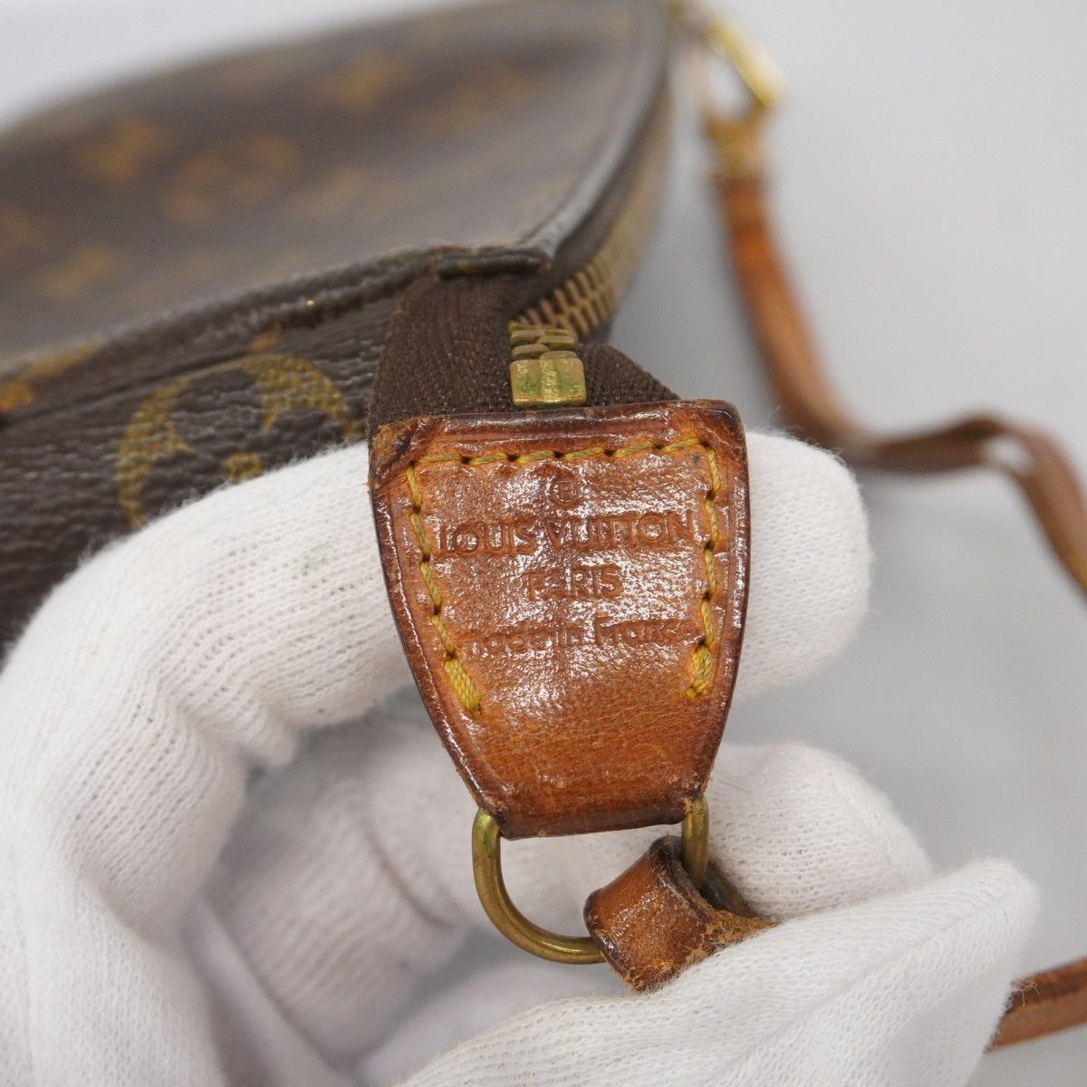 5oe5257】ルイヴィトン ポーチ モノグラム ポシェットアクセソワール