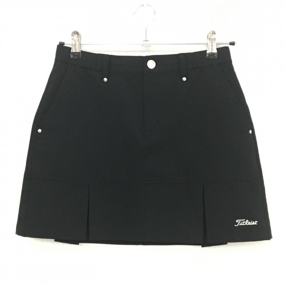 美品】タイトリスト スカート 黒 裾ボックスプリーツ ロゴプリント