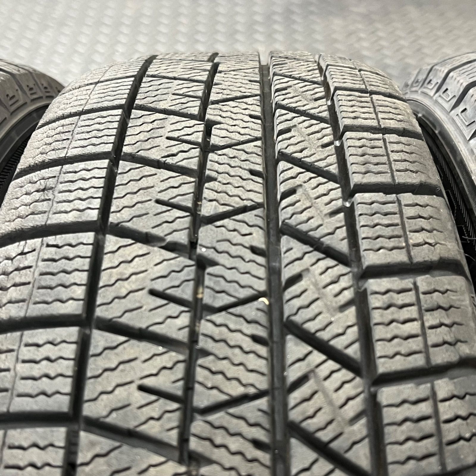 スペーシア スタッドレスタイヤ