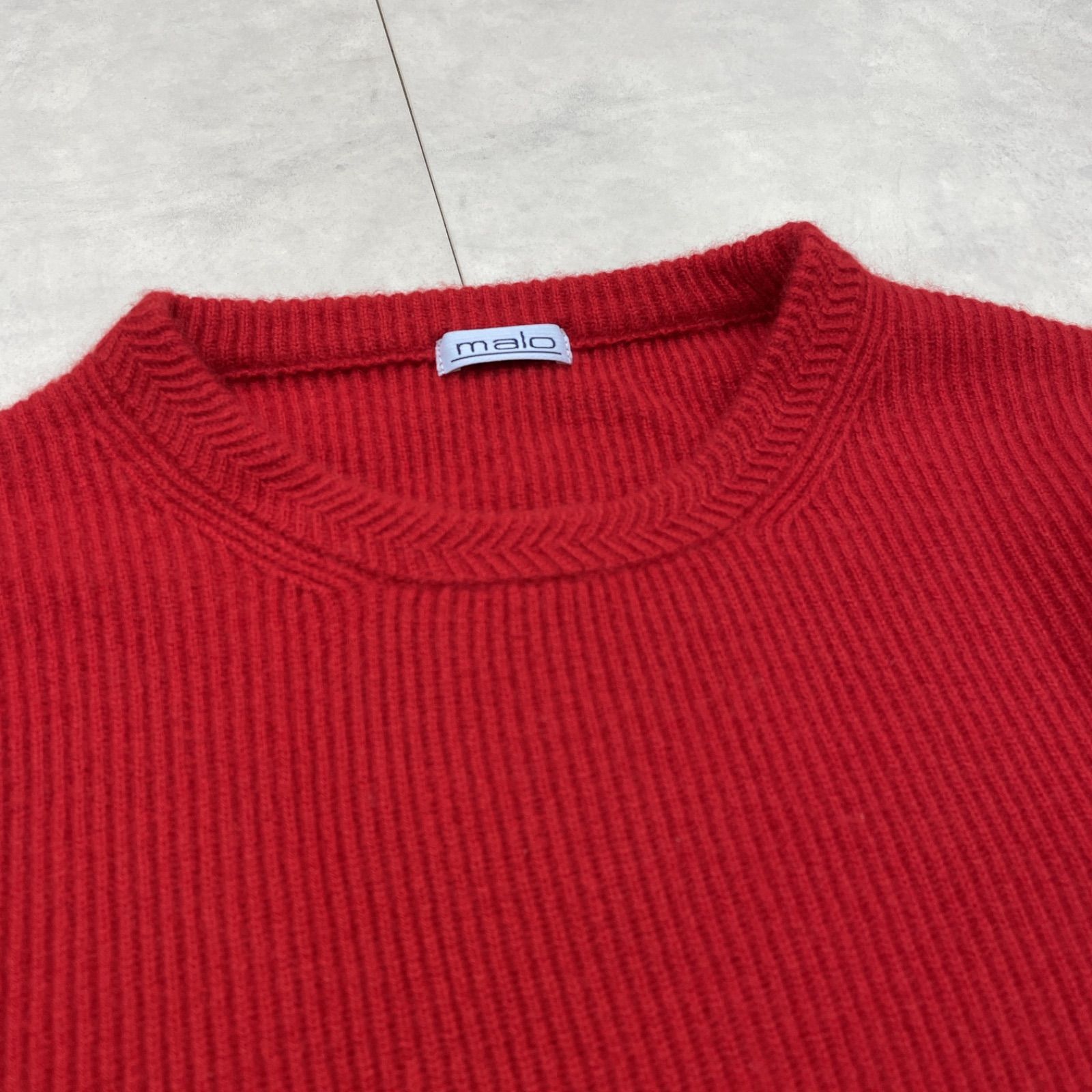 malo マーロ ニットトップス リブ クルーネック カシミヤ100％ レッド