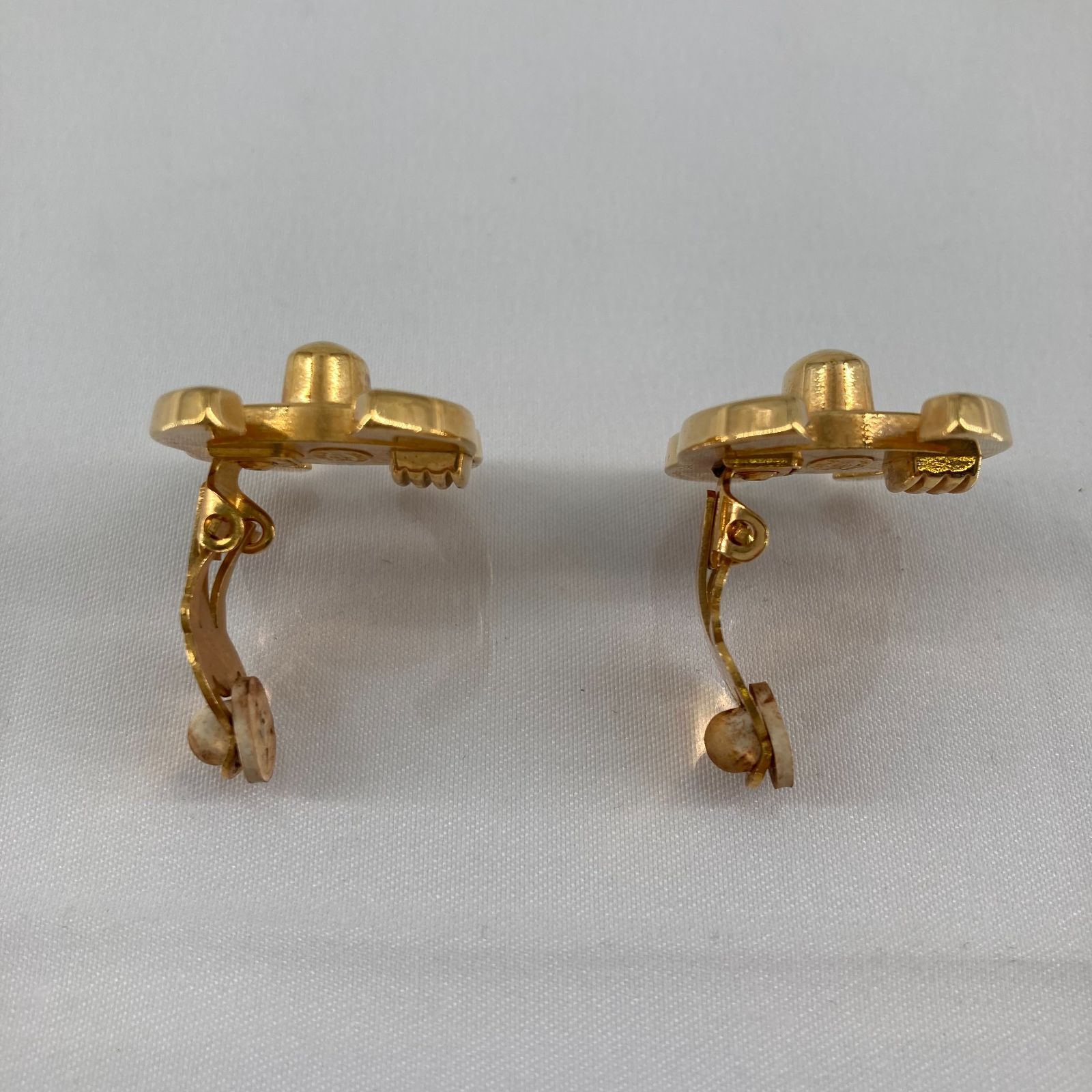 CHANEL（シャネル）ココマーク 96P イヤリング ゴールド - メルカリ