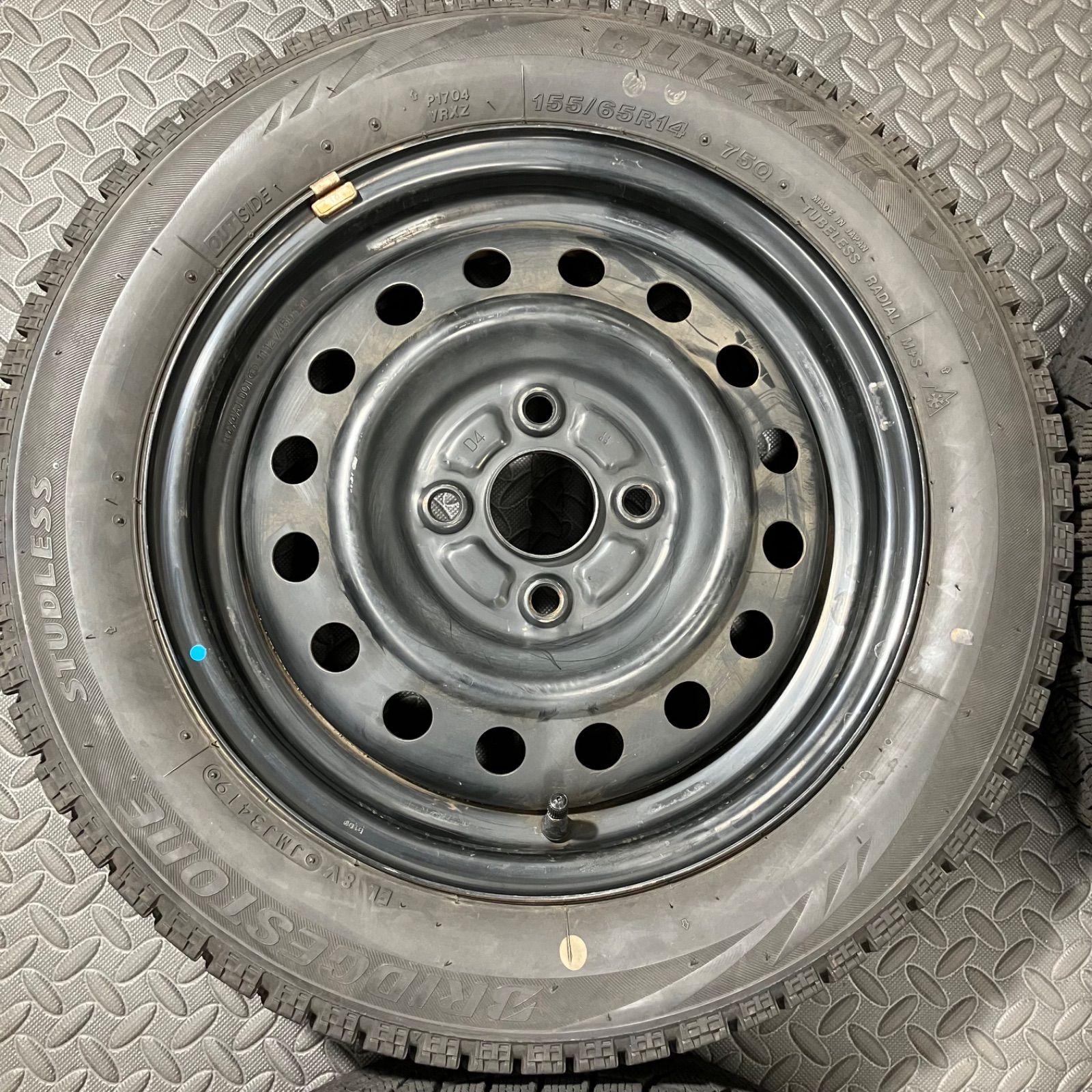 19年製 155 65 R 14 ブリヂストン ブリザックVRX ダイハツ タント ムーヴ ミラ コンテ スタッドレスタイヤ 1253 E