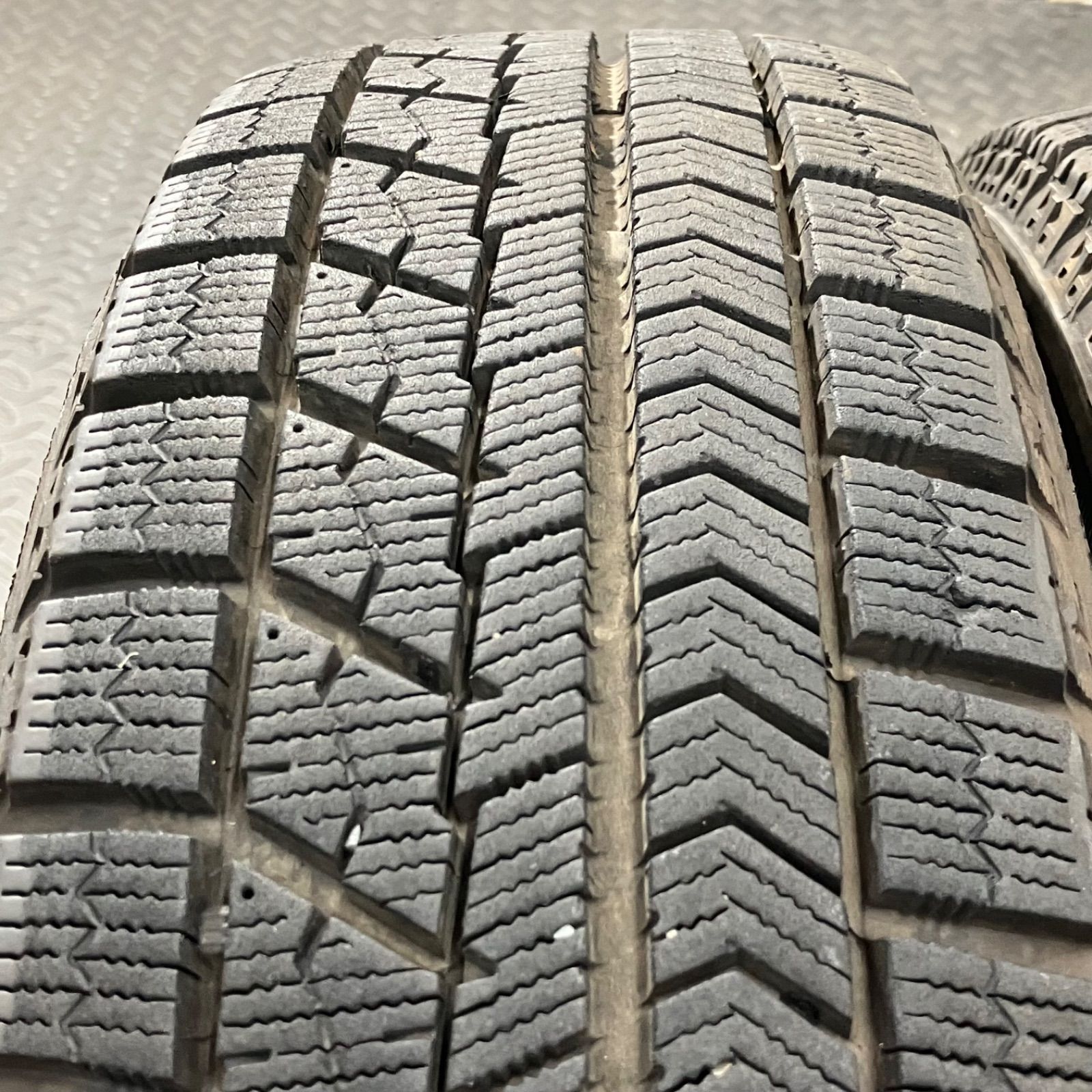 コンテ スタッドレスタイヤ