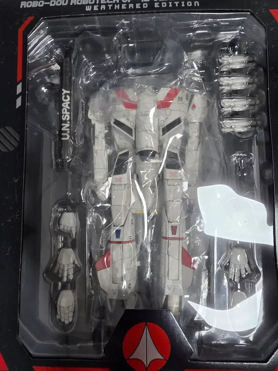 threezero マクロス VF-1 J ウェザリングエディション