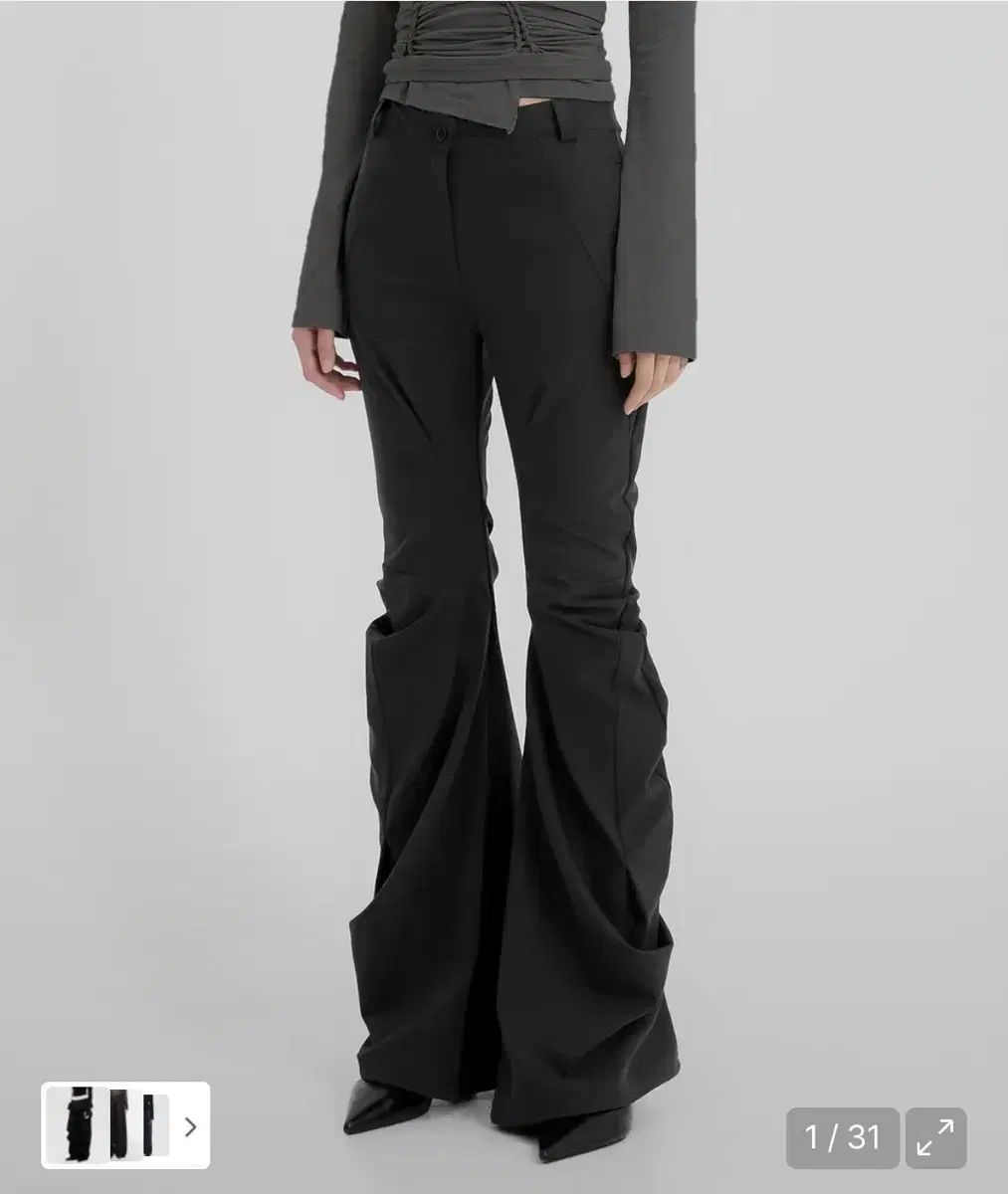 フ アップ ドレープパンツ Asymmetrical Drape Pants