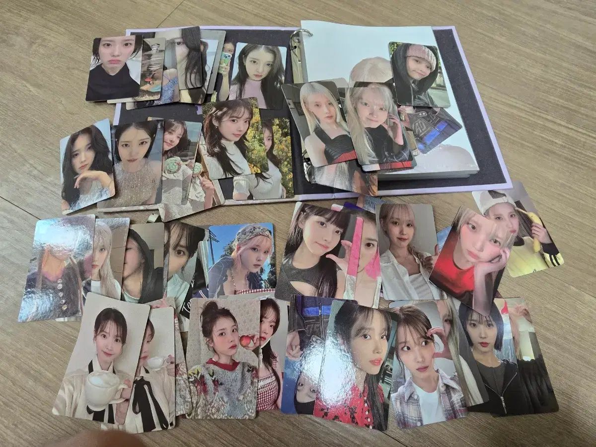 IU公式トレカアルバム - メルカリ