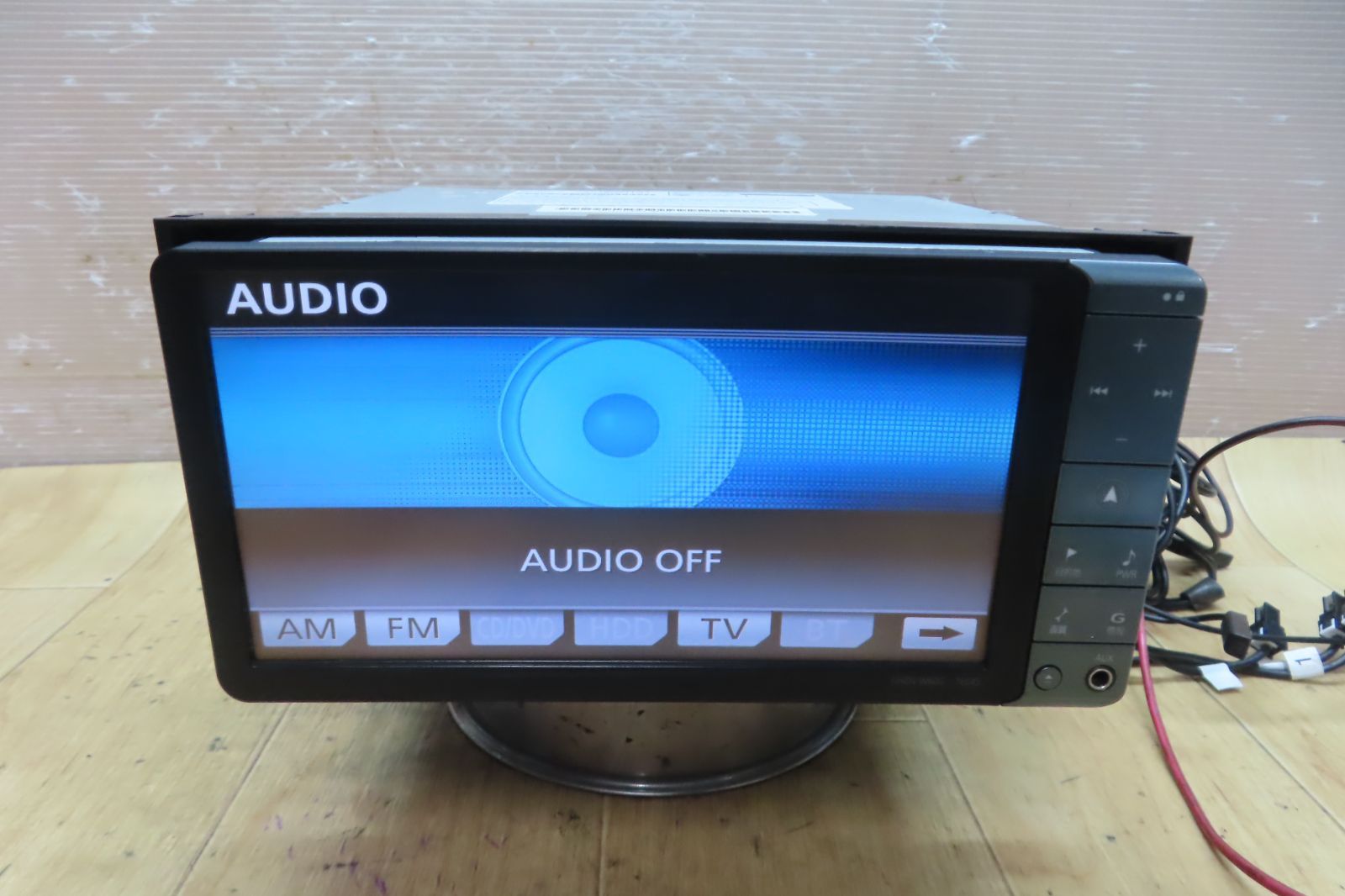 保証●即決●トヨタ純正 NSDN-W60 ワンセグ メモリーナビ DVD視聴 CD録音機能 フロント入力端子 AUX機能有り アンテナ配線有り