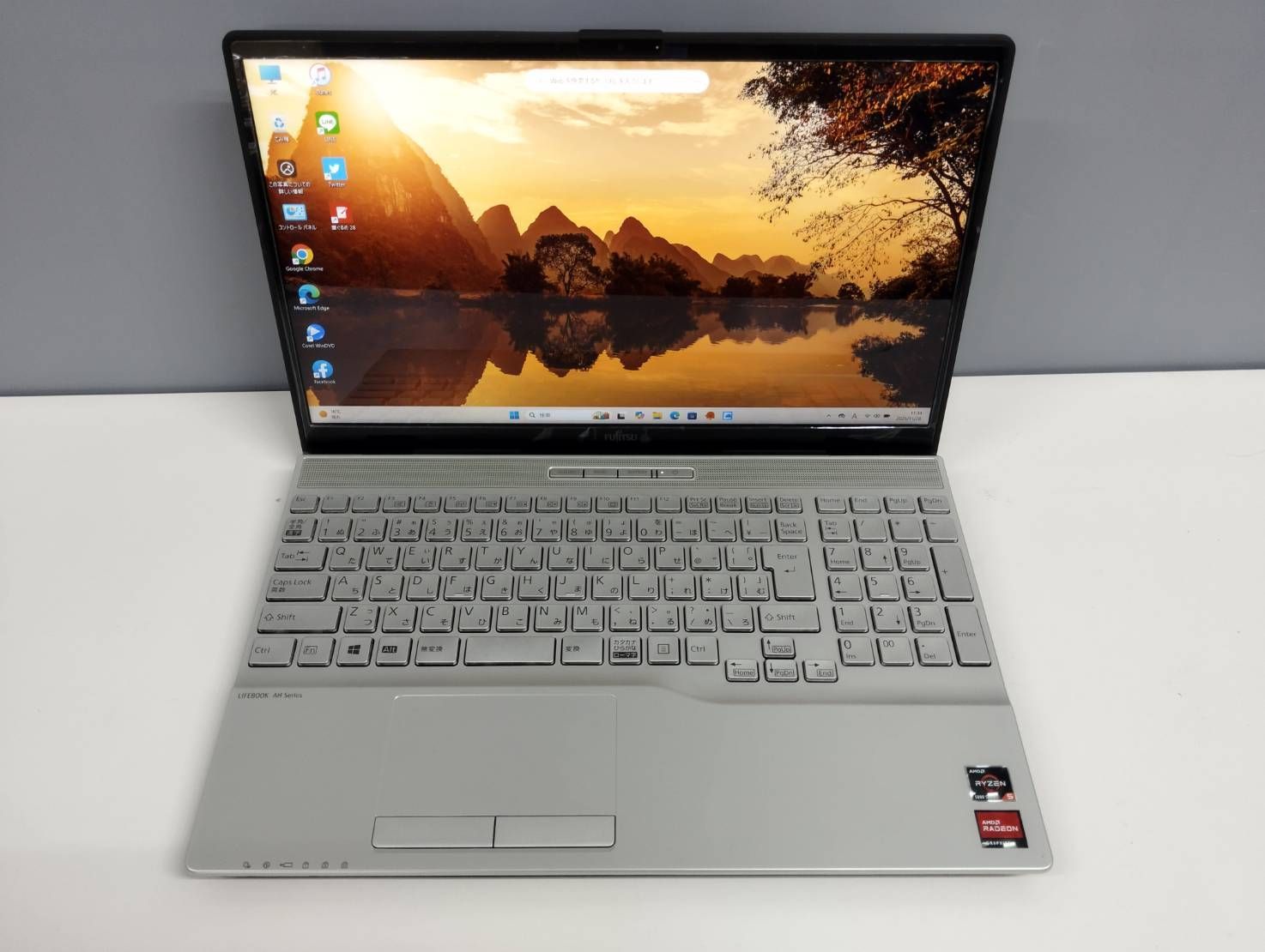 中古良品ノートパソコン 富士通 AH55/F3 Windows11+office 爆速SSD512GB AMD Ryzen 7/メモリ16GB/15.6インチ/webカメラ/Blu-ray搭載 中古良品ノートパソコン 富士通 AH55/F3 Windows11+office 爆速