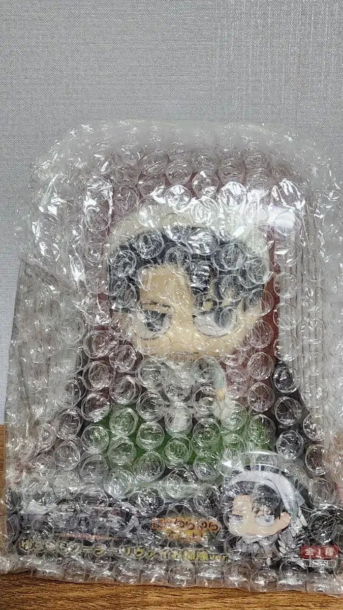 進撃の巨人 デニム清掃 リヴァイ ゆらゆらソーラー フィギュア