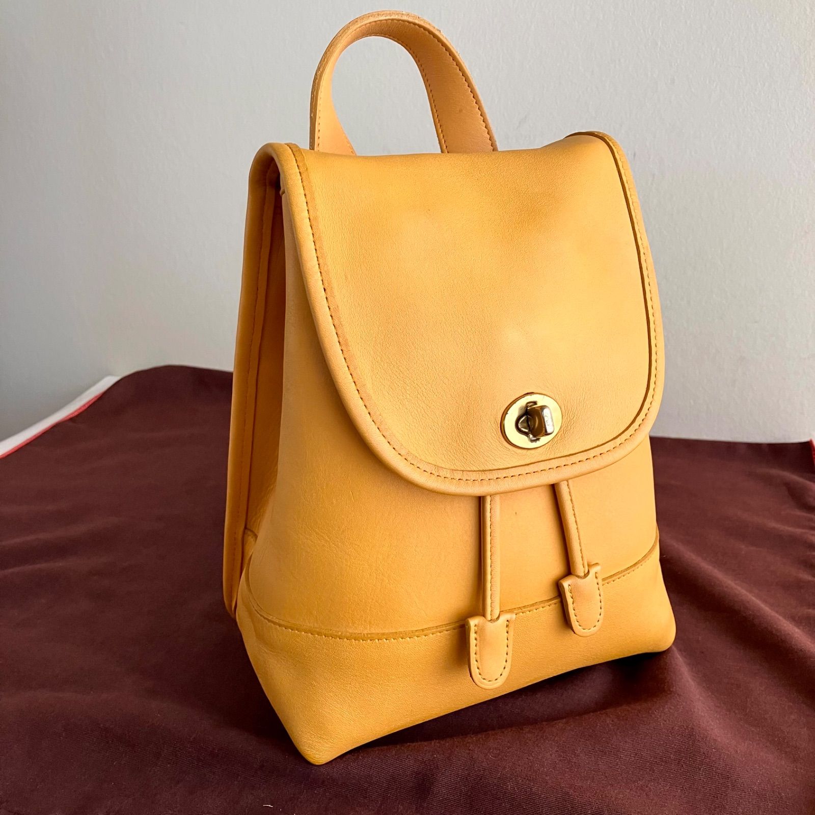 Vintage Coach DayPack Yellow Leather Rare Color USA - メルカリ