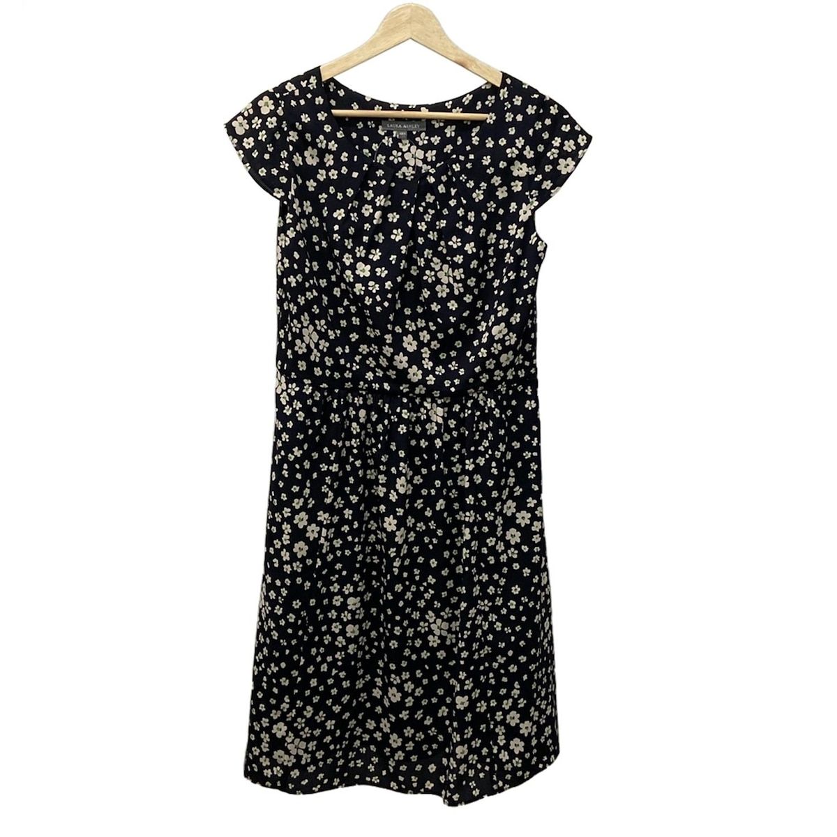 ローラアシュレイ ワンピース サイズ9 M レディース - 黒×白×グリーン クルーネック|半袖|ロング|花柄