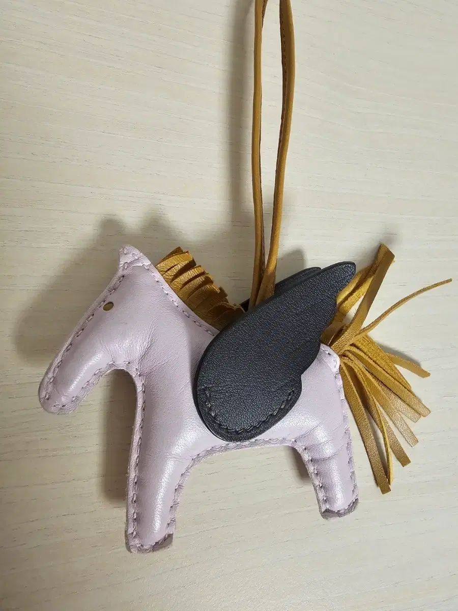 エルメス ロデオ ペガサス キーホルダー バッグ