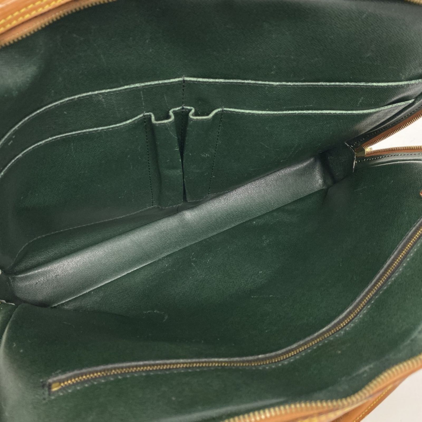 ルイ・ヴィトン(Louis Vuitton) ルイ・ヴィトン バッグ エピ ポルト