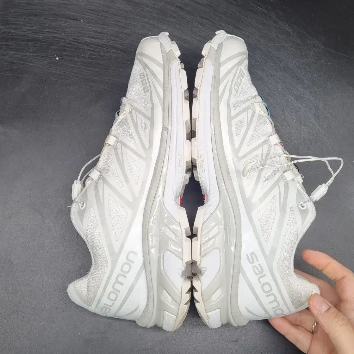 6 メンズスニーカー