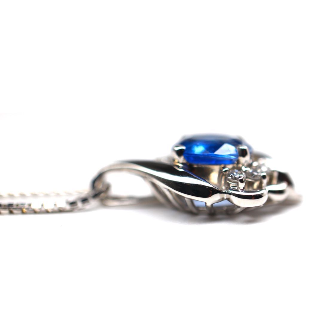 サファイヤ付きネックレス】 Pt850 刻印あり S 1.83ct D 0.16ct 4.1g