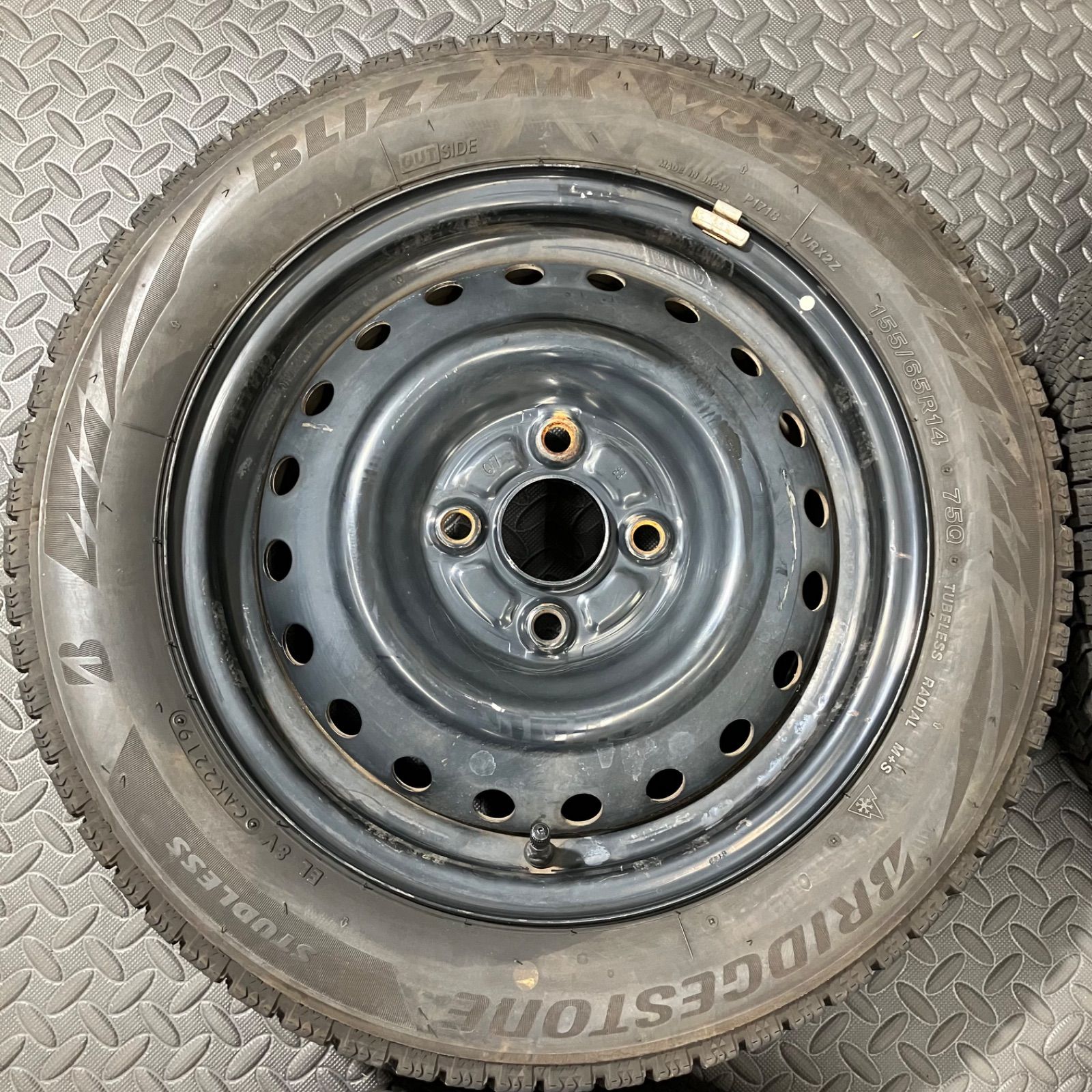 19〜22年製 155 65 R 14 ブリヂストン ブリザックVRX 2 ダイハツ タント ムーヴ ミラ コンテ スタッドレスタイヤ 1254 EY