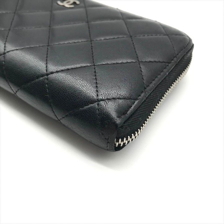 良品 CHANEL シャネル マトラッセ ラムスキン ココマーク ラウンド