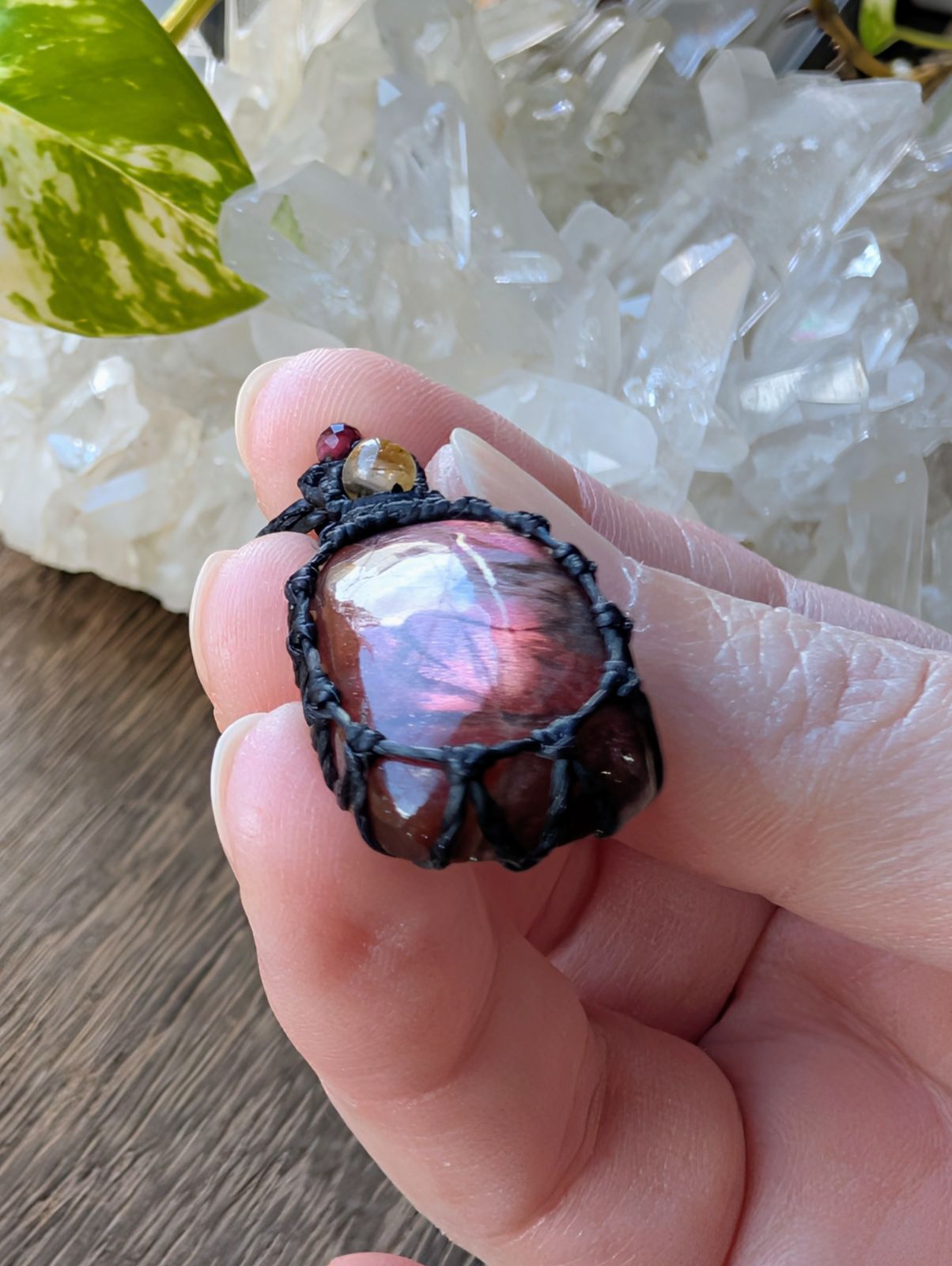 474 マクラメネックレス