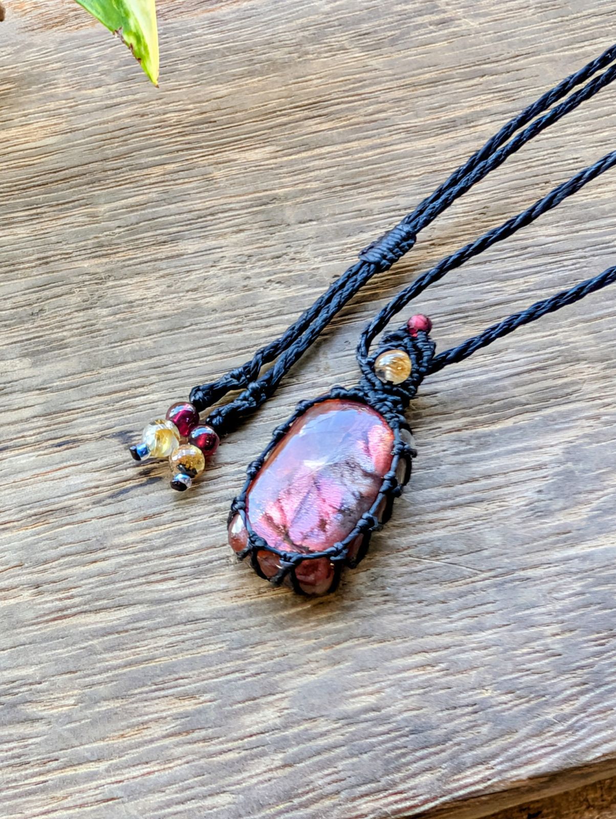 474 マクラメネックレス