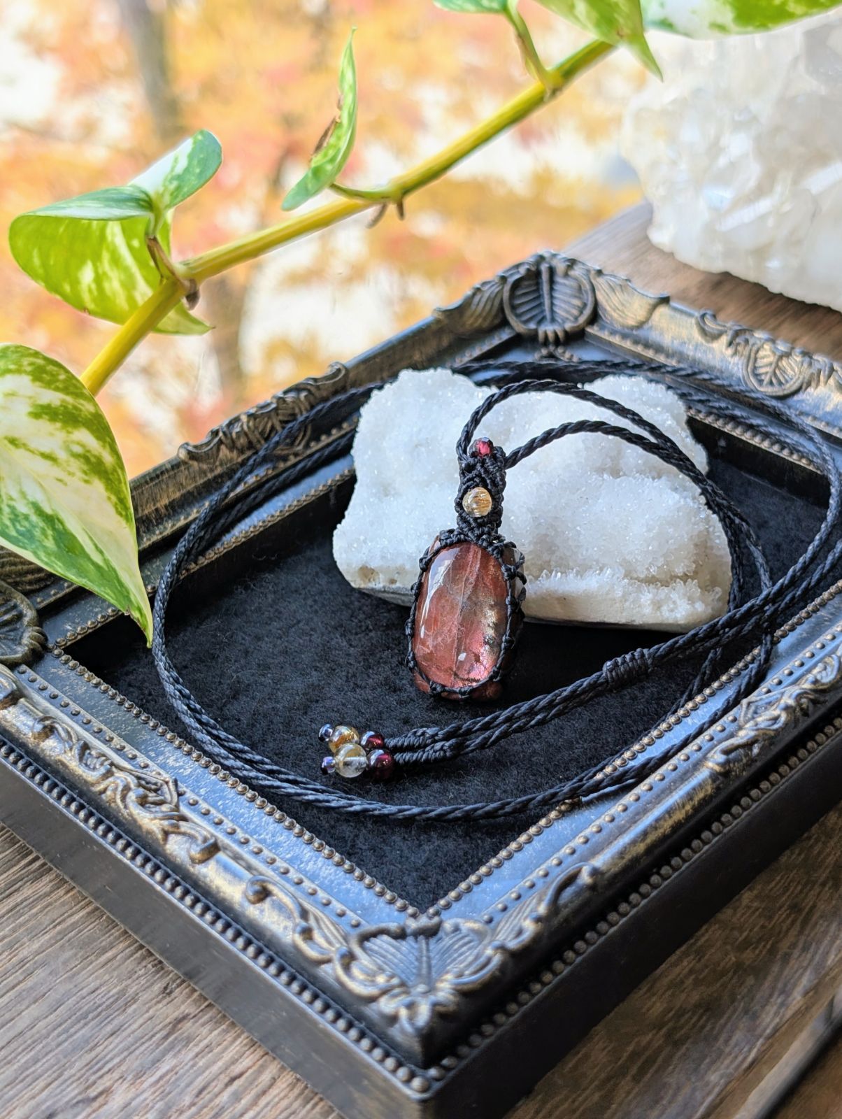 パープルヘイズサンストーン マクラメ編みネックレス 474 マクラメネックレス