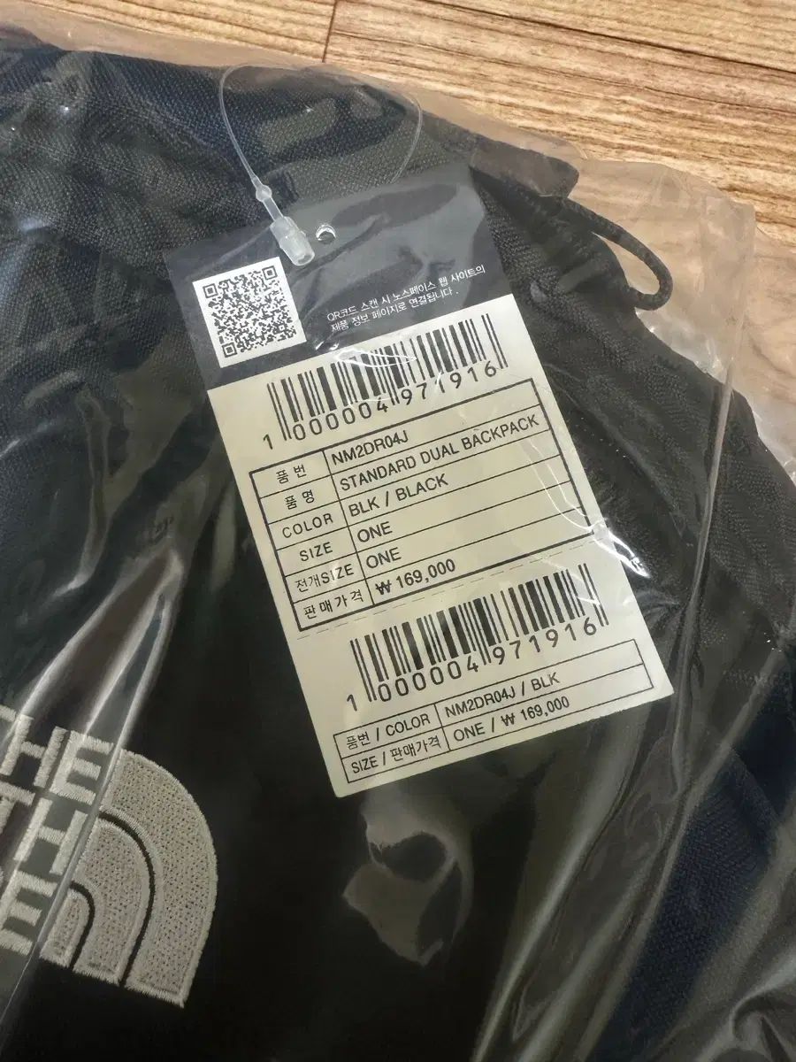 THE NORTH FACE ザノースフェイス バックパック 16 9万円 商品