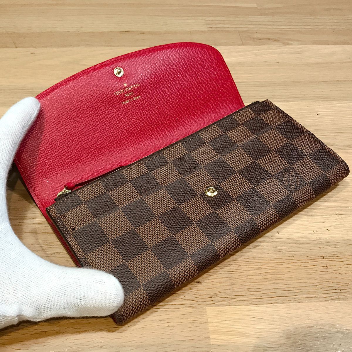 超美品 ルイヴィトン ダミエ ポルトフォイユエミリー ルージュ 長財布