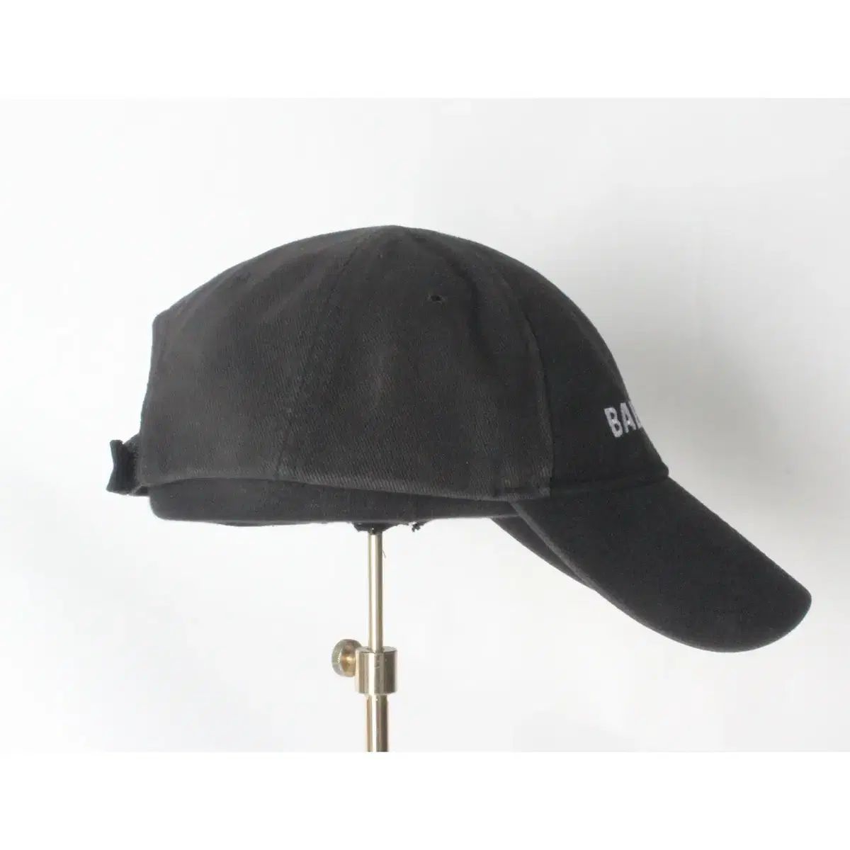 バレンシアガ ボールドロゴ ベースボールキャップ ブラック L(58