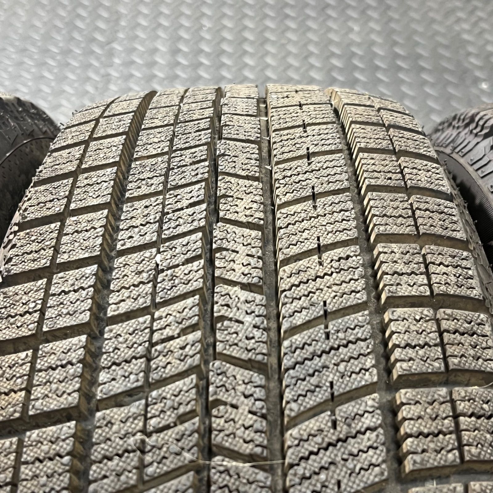 アイスアクティバAW