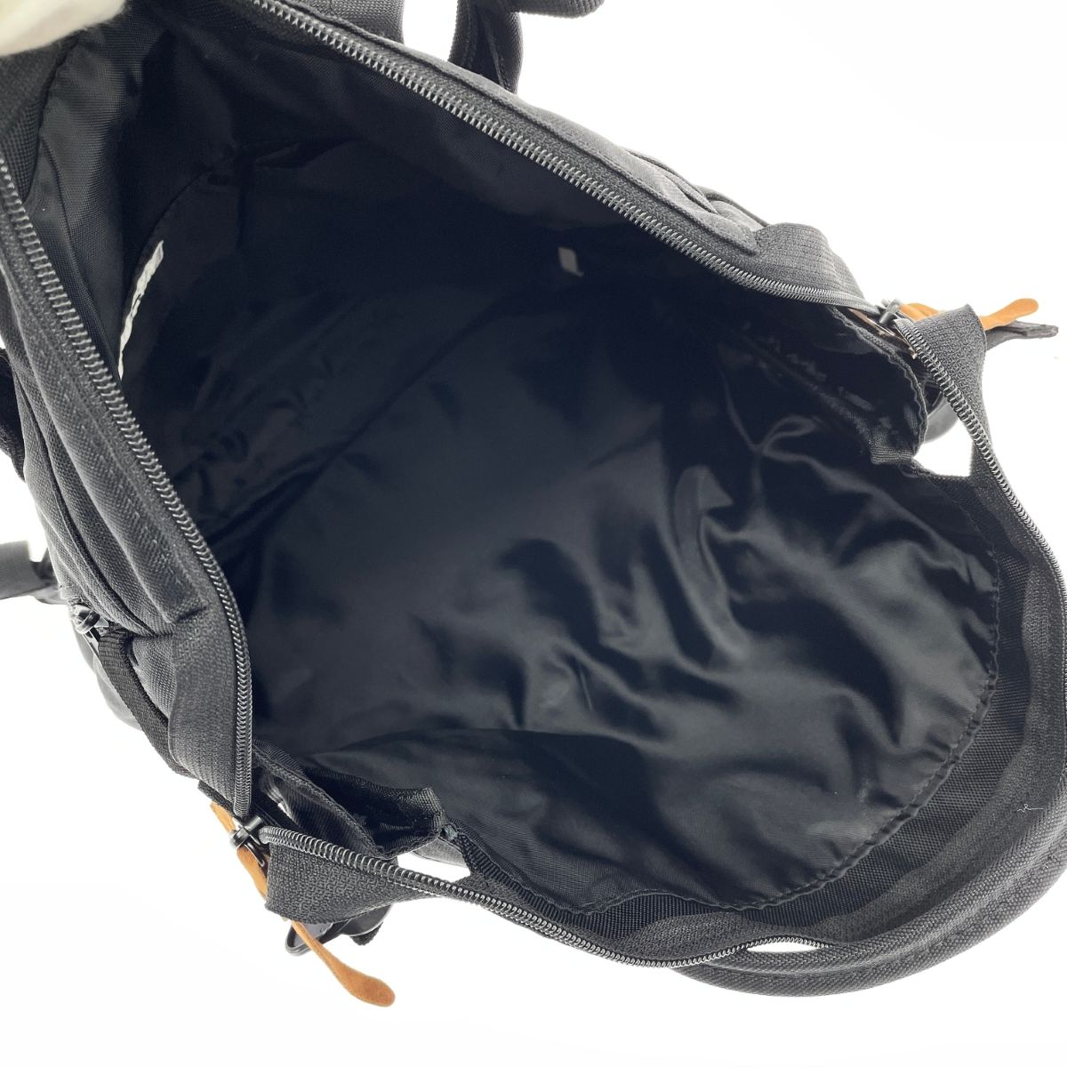 Ne-net ネネット 2WAYリュック にゃー 猫 フェイス ナイロン ブラック