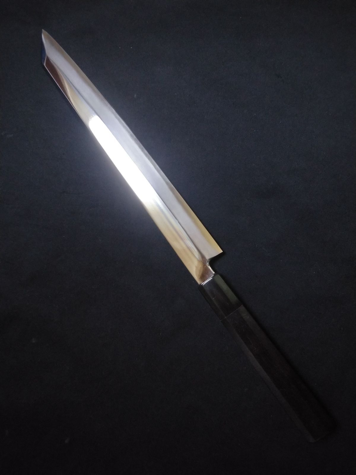 新品未使用 銀三鋼 柳刃 和牛刀 9寸 切付型 鞘付き 城山刃物 伝統工芸士作 城山刃物製作所(堺業務用刃物メーカー直売)九寸 切付柳刃 銀三鋼 両