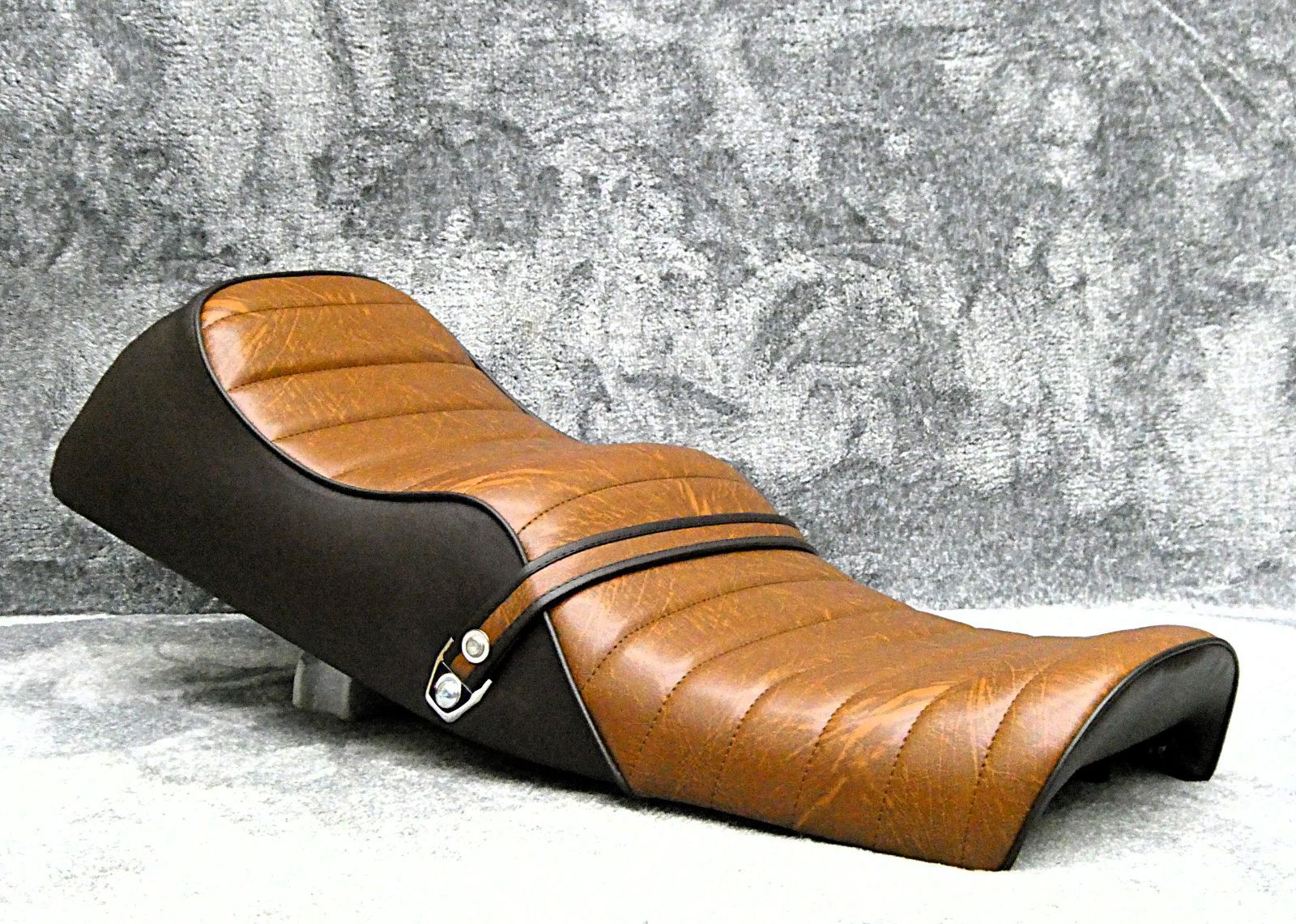 Z1000MK2 茶ツートン タックロールシート/ブラウンZ750FX-1 あんこ抜き